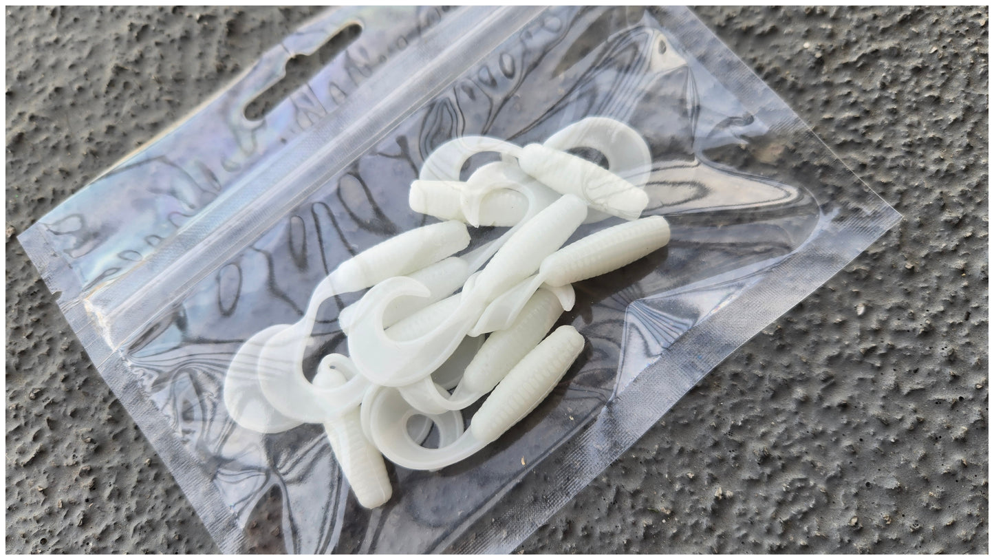 SNOW WHITE CURLY TAIL